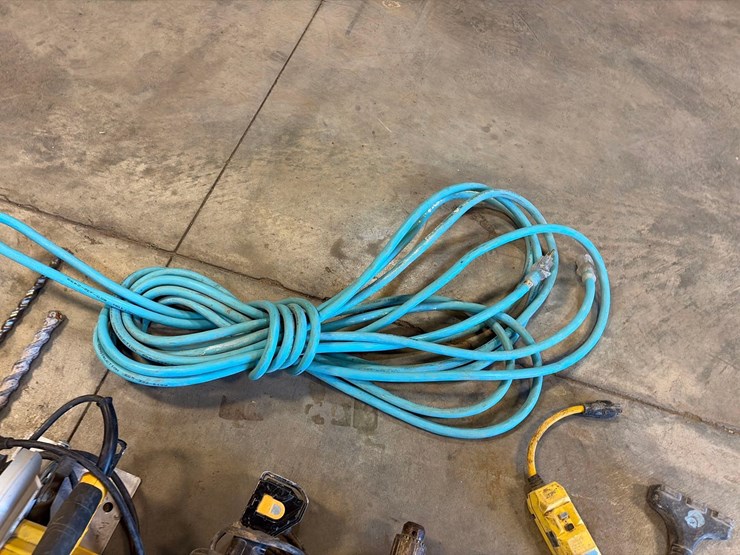 assortment-of-dewalt-hand-tools-image-12