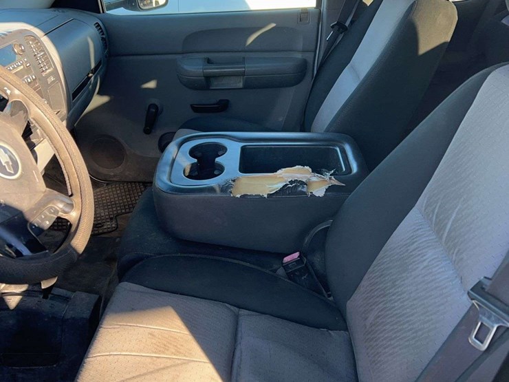 2008-chevrolet-2500hd-image-12