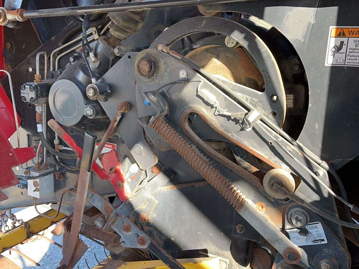 new-holland-bb940a-image-11