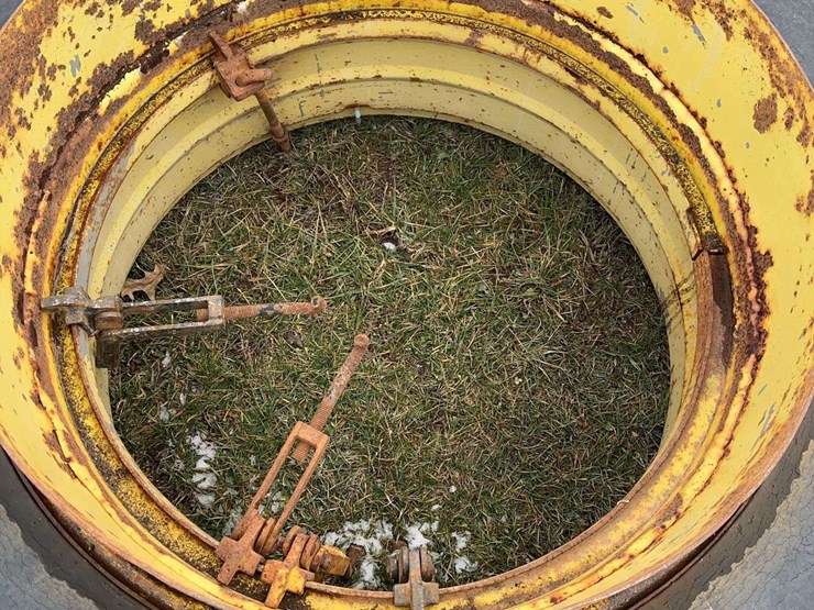 2024-john-deere-4430-image-26