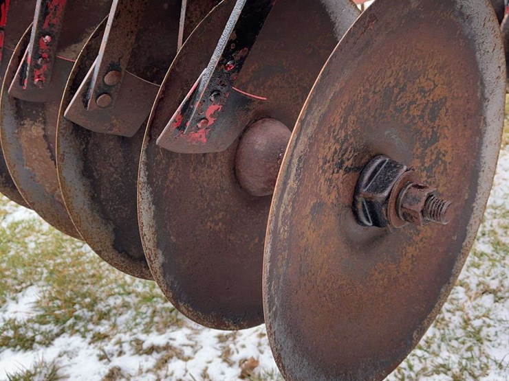 international-490-image-4