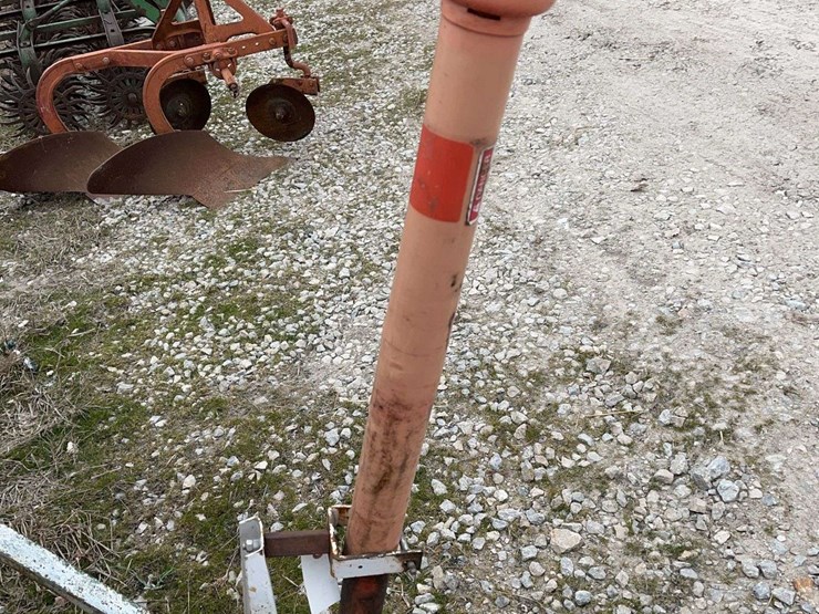 wilmer-500-fertilizer-spreader,-tandem-axle,-works,-needs-a-little-tlc-image-14