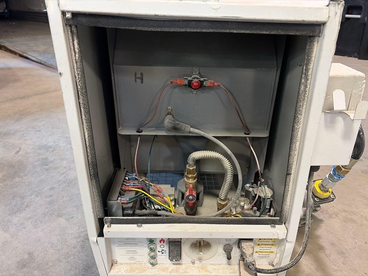 l.b-white-premier-80-df-heater-image-6