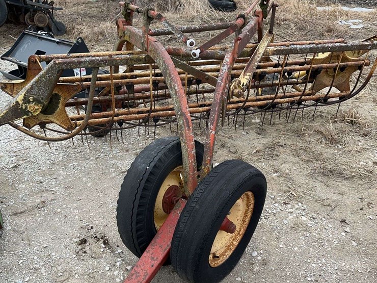 new-holland-256-image-1