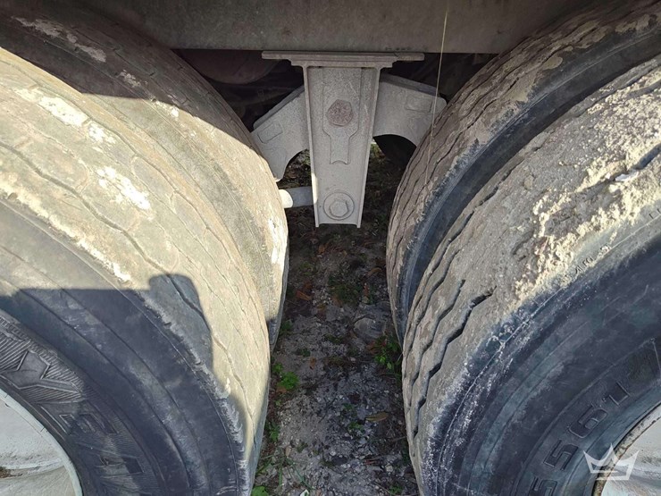 2023-mac-trailer-t/a-walking-floor-trailer-image-12