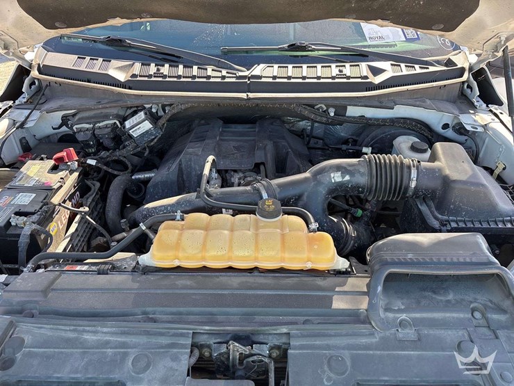 2016-ford-f150-image-12