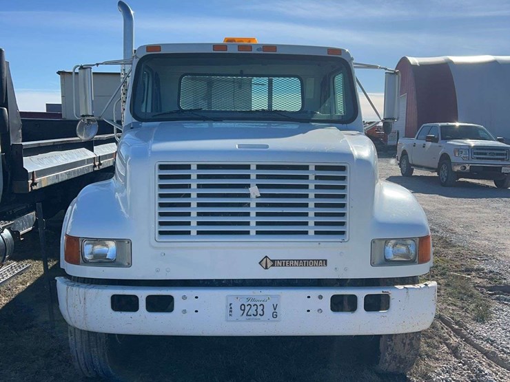 1999-international-4900-image-2