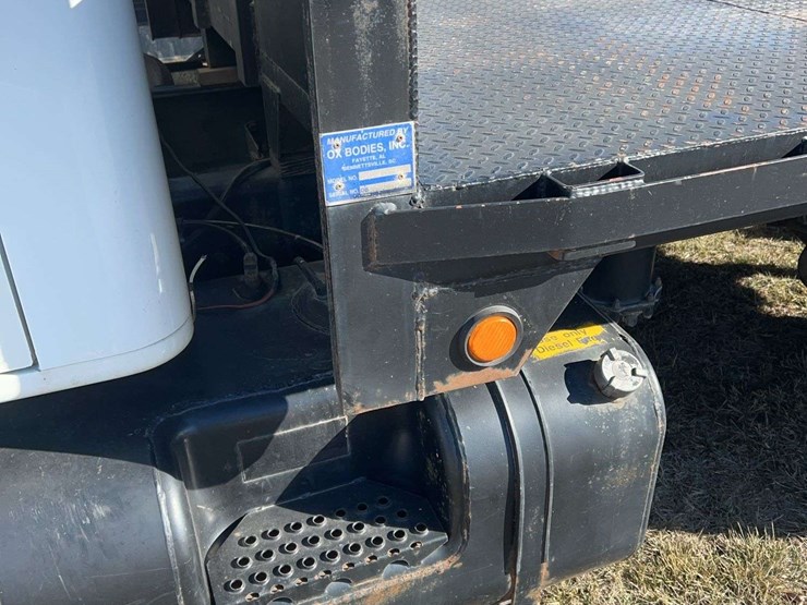 1999-international-4900-image-6