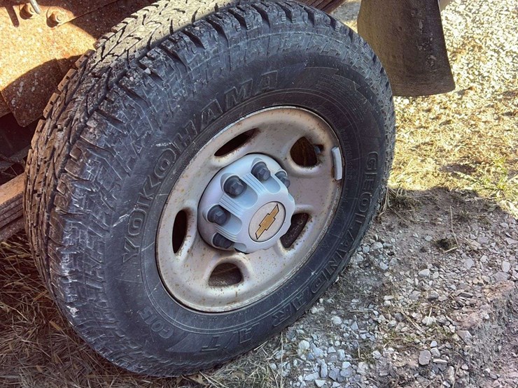 2001-chevrolet-2500hd-image-6