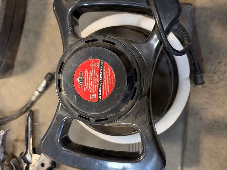 assortment-of-power-tools-image-9