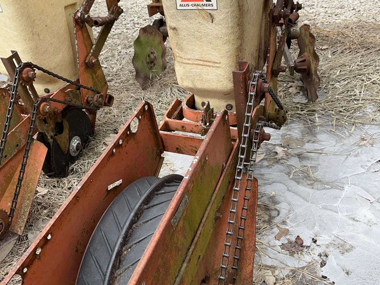 agco-allis-630-image-5