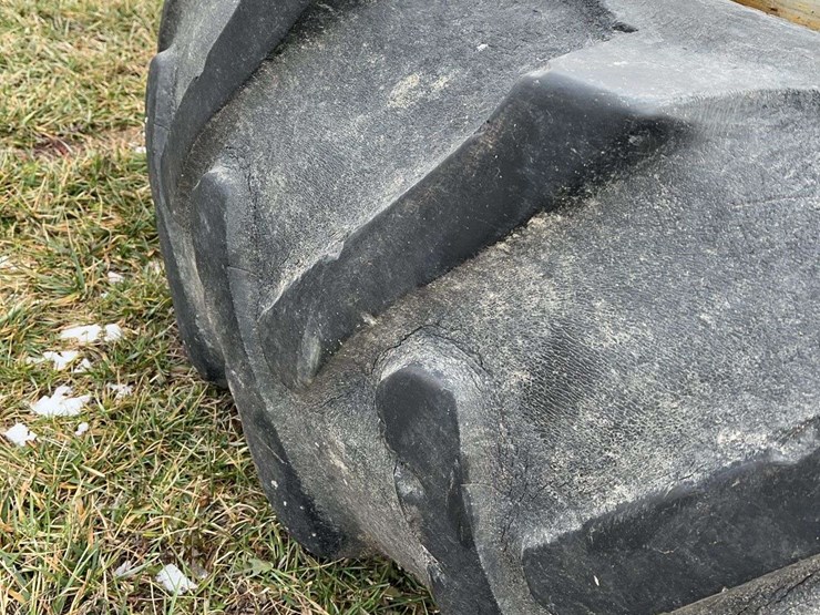 2024-john-deere-4430-image-25