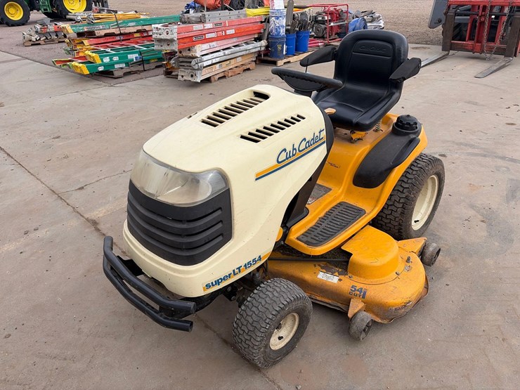 cub-cadet-super-lt-1554-image-1