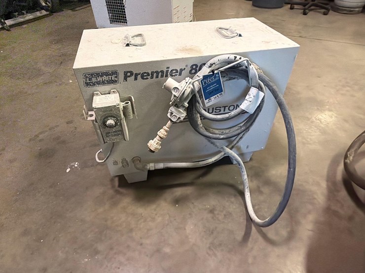 l.b.-white-premier-80-df-portable-heater-image-11