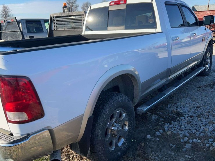 2010-dodge-ram-2500-image-6