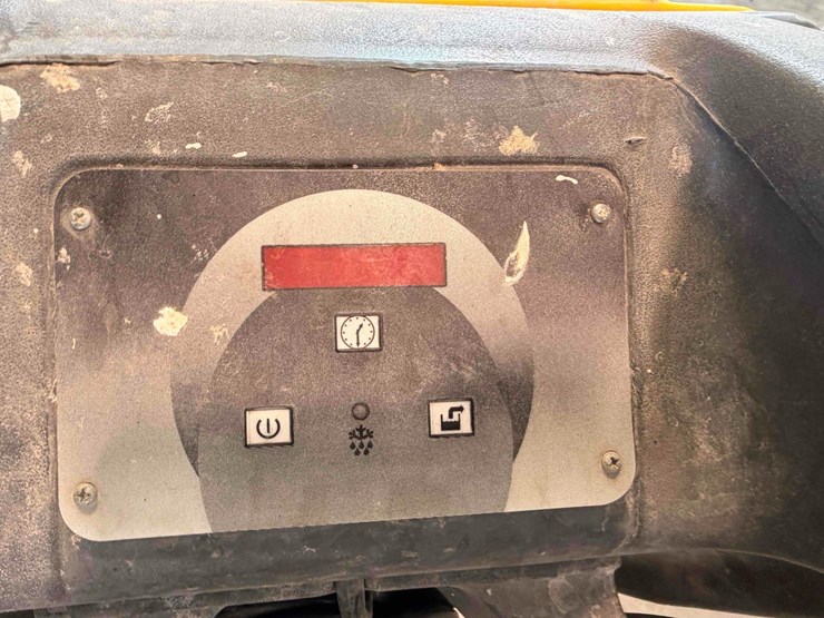 wacker-neuson-ad85lgr-dehumidifier-image-7