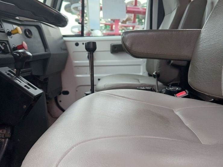 2001-international-2001-image-19