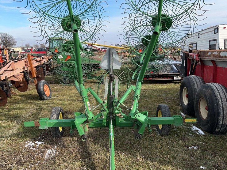 john-deere-702-image-2