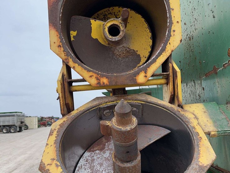 john-deere-1210a-image-11