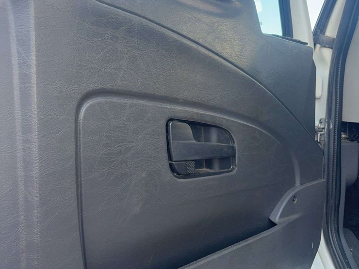 2014-international-8600-image-22