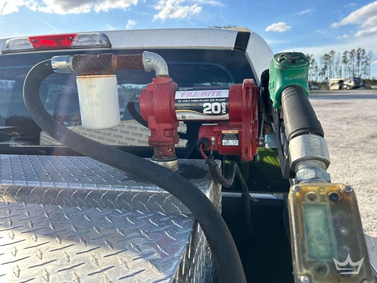 2017-ford-f150-image-24