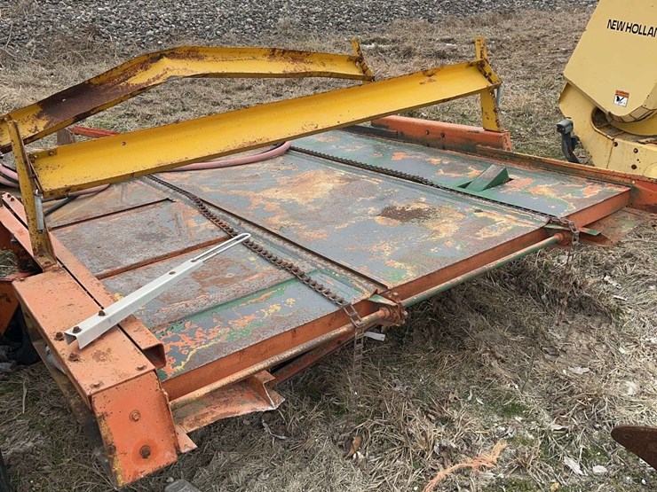 farmhand-small-square-bale-accumulator-image-5