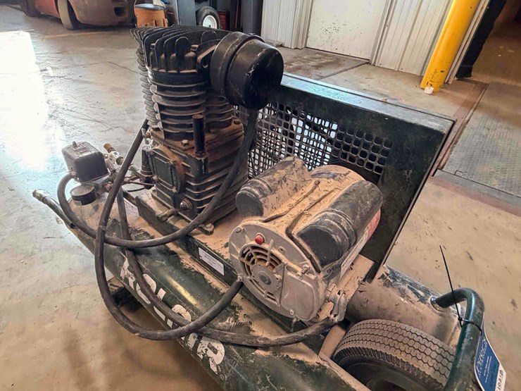 rolair-gas-air-compressor-image-7