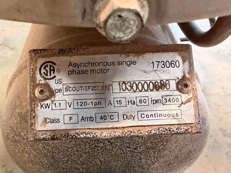 senco-electric-air-compressor-image-9