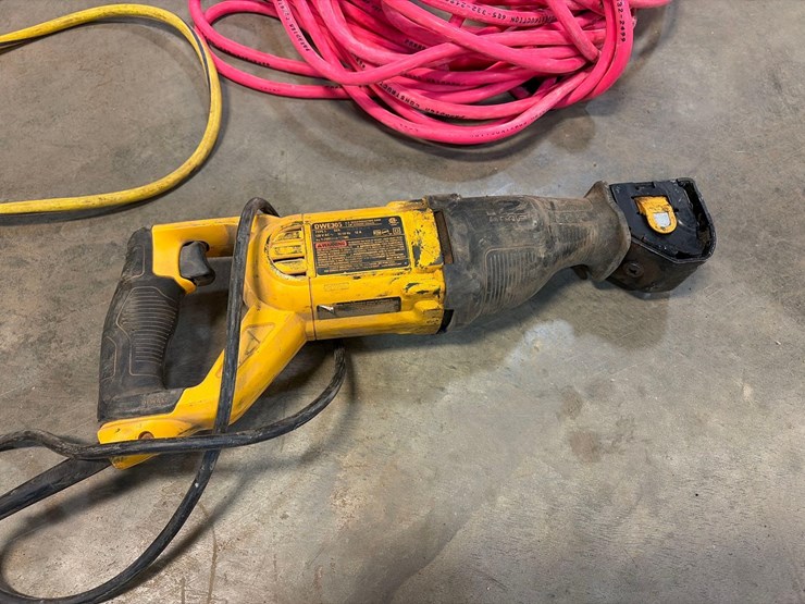 assortment-of-dewalt-hand-tools-and-extension-cords-image-4