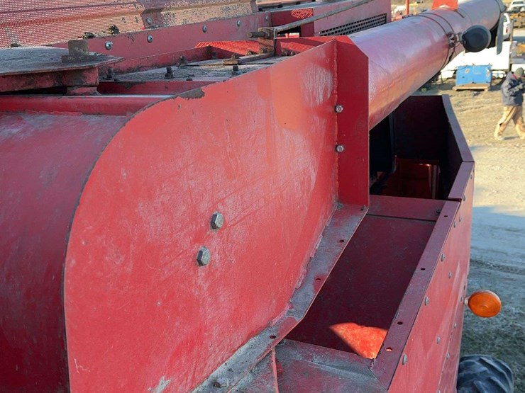 1992-massey-ferguson-8570-image-22