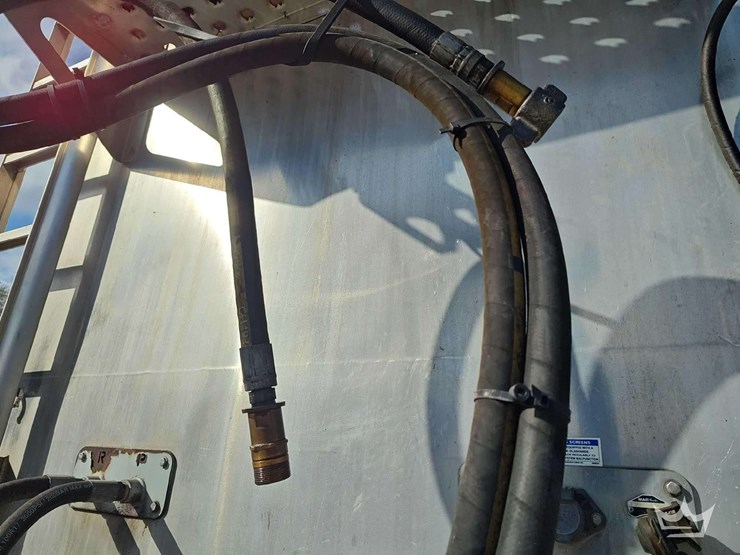 2023-mac-trailer-t/a-walking-floor-trailer-image-10