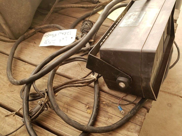 john-deere-12-image-22