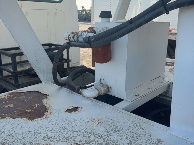 1995-international-4900-image-15