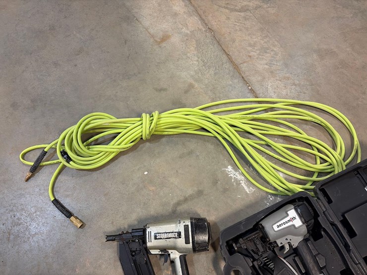 nail-guns-and-air-hose-image-6