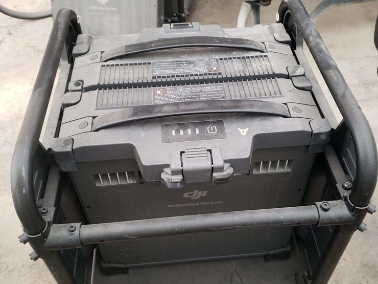 2024-djit-40-spray-drone,-3-batteries,-1-charger,-battery-cooling-unit,-with-remote-controller,-field-ready,-7,000-acres,-questions-call--618-292-8032-image-28