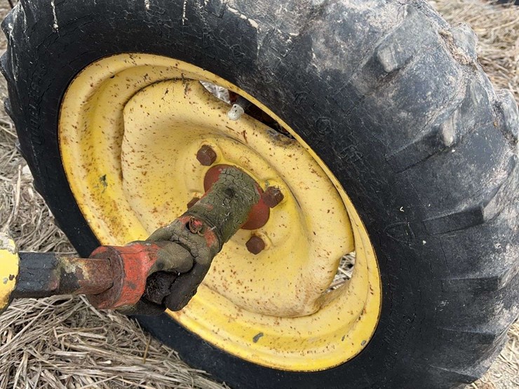 new-holland-256-image-9