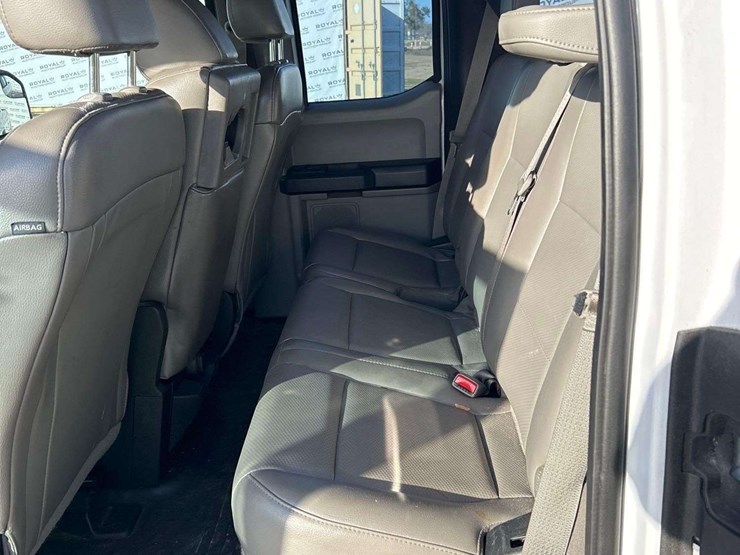 2017-ford-f150-image-22