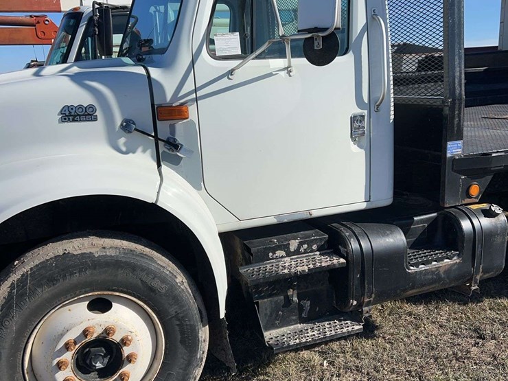 1999-international-4900-image-5