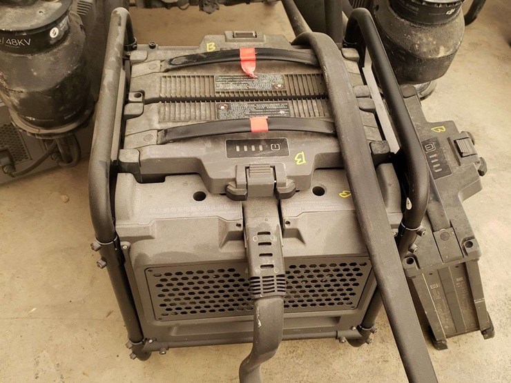 2024-djit-40-spray-drone,-4-batteries,-1-charger,-battery-cooling-unit,-with-remote-controller,-field-ready,-10,000-acres,-questions-call--618-292-8032-image-7