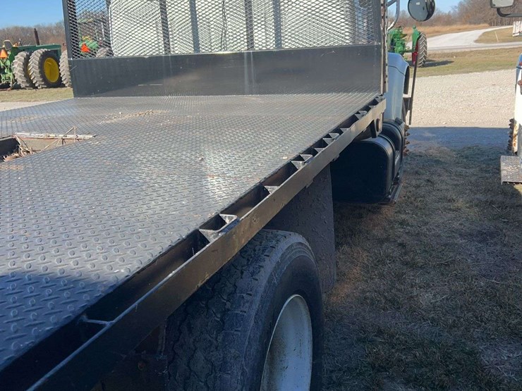 1999-international-4900-image-9