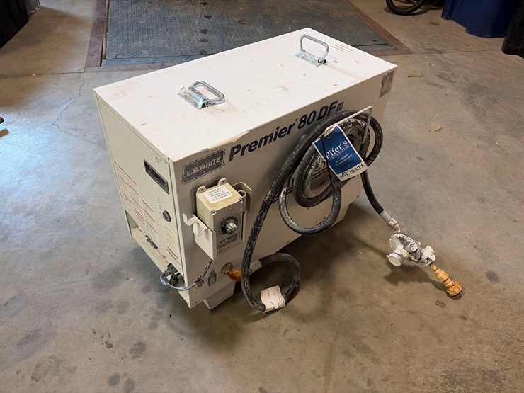 l.b.-white-premier-80-df-portable-heater-image-1