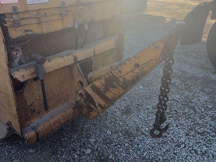 galion-tandem-roller,-drivable-and-towable,-pull-type-transport,-water-to-put-in-on-drums,-double-roller,-water-for-weight,-winterized-and-ready-to-go,-gas-engine,-hydro-image-4