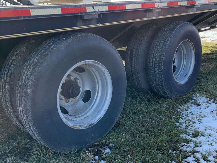 2012-axle-25-ft-image-7