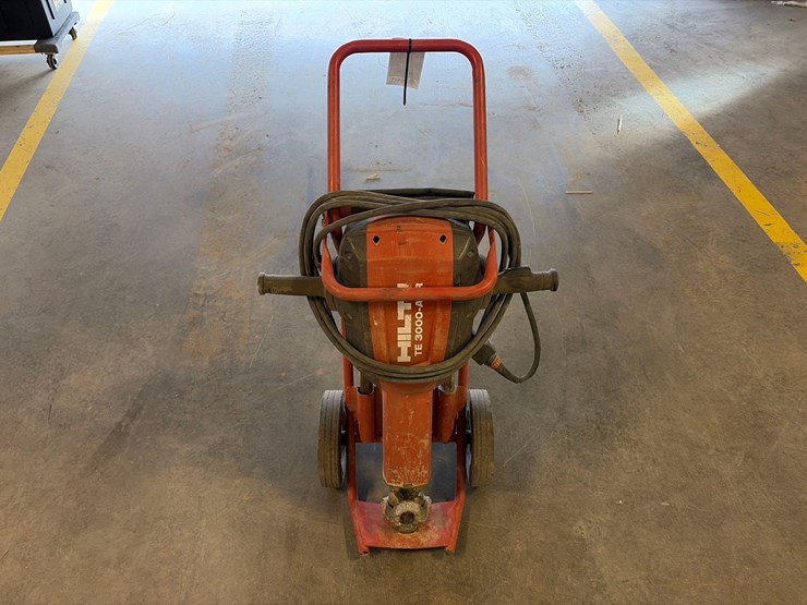 hilti-te-3000-avr-jack-hammer-image-1