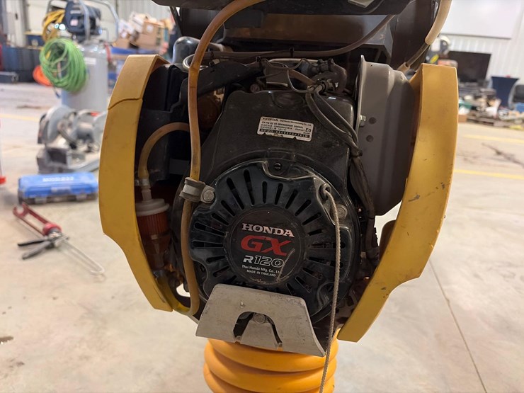 bomag-compactor-image-8