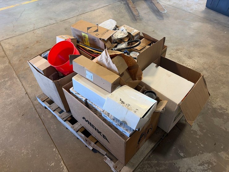 assortment-of-filters,-belts,-fire-extinguishers-&-a/c-gauges-image-2