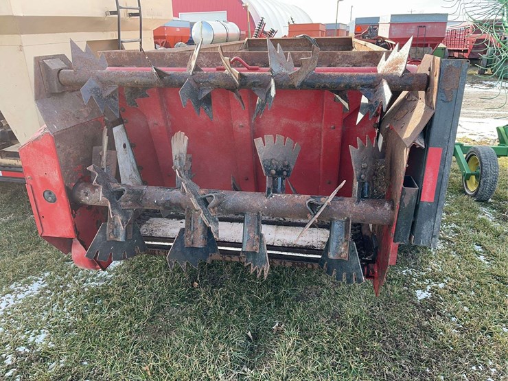2019-h&s-manure-spreader-3143-model,-small-1000pto,-with-manual,-good-shape,-field-ready,-tandem-axle-image-10