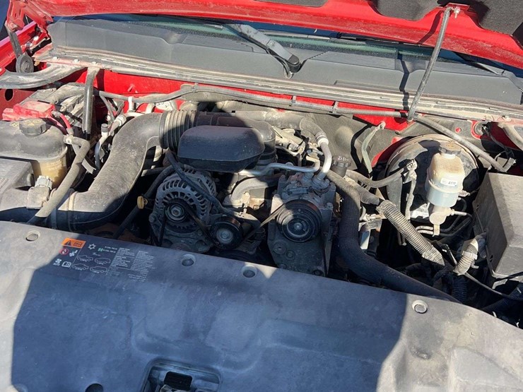 2011-chevrolet-1500-image-16