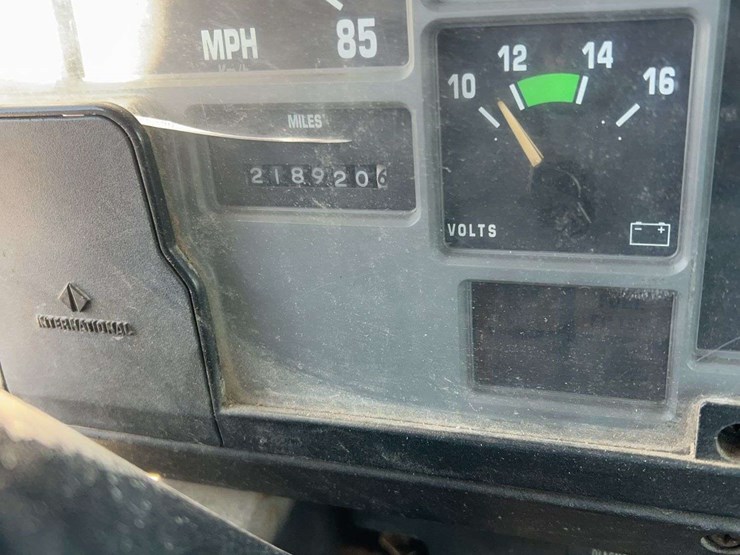 1999-international-4900-image-16