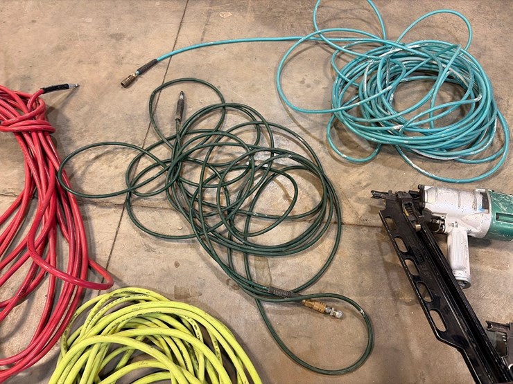 assortment-of-nail-guns-and-hoses-image-16